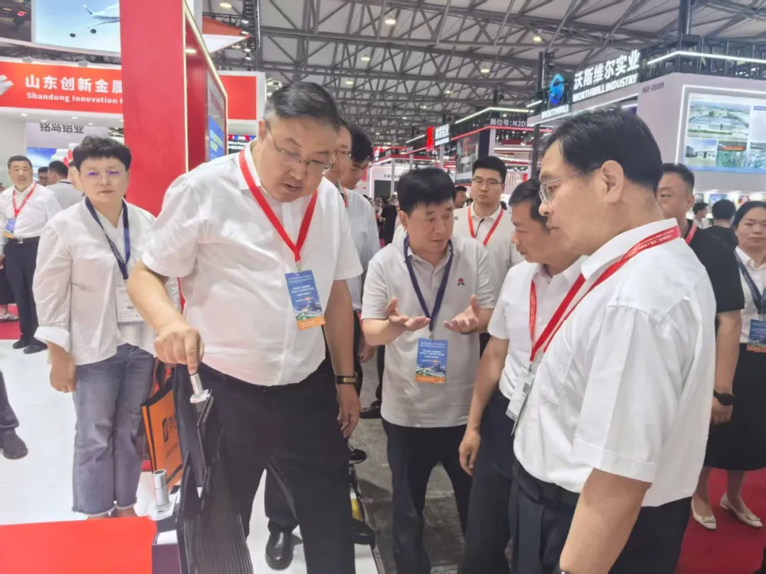 明泰鋁業閃耀亮相2025中國國際鋁工業展覽會 明泰鋁業閃耀亮相2025中國國際鋁工業展覽會