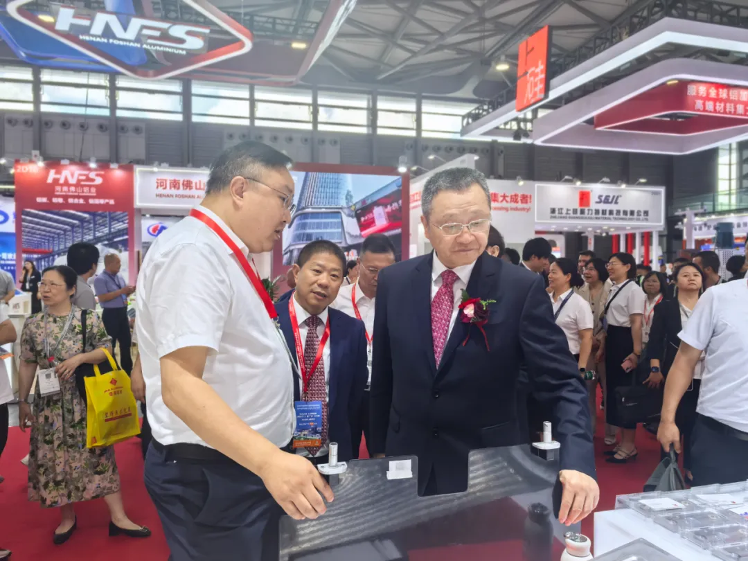 明泰鋁業閃耀亮相2025中國國際鋁工業展覽會 明泰鋁業閃耀亮相2025中國國際鋁工業展覽會