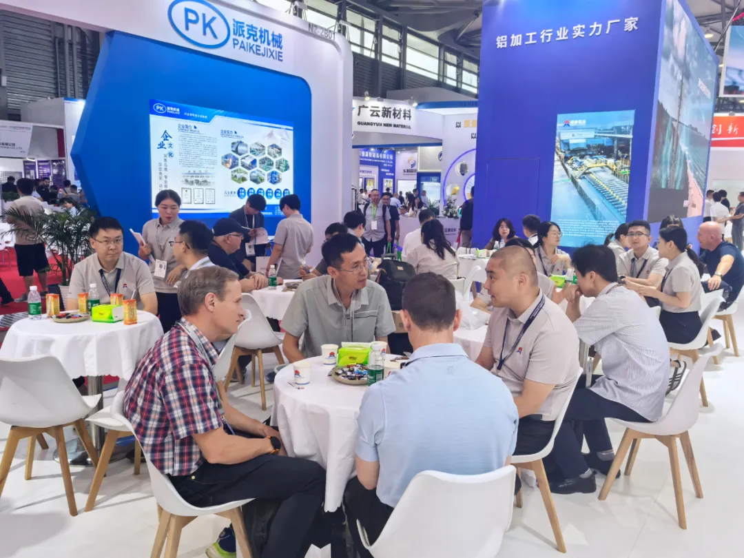 明泰鋁業閃耀亮相2025中國國際鋁工業展覽會 明泰鋁業閃耀亮相2025中國國際鋁工業展覽會