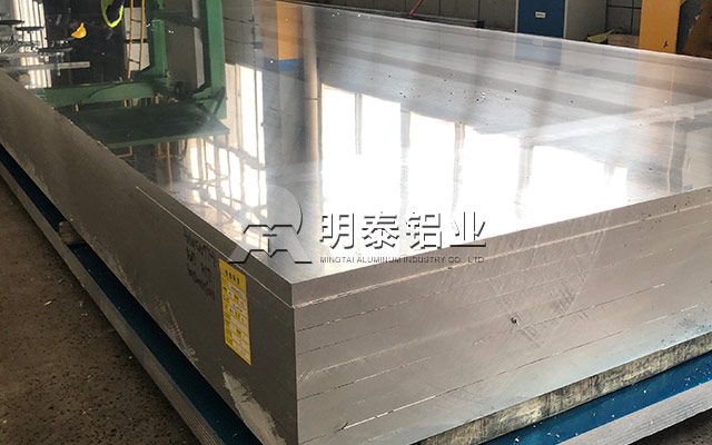 3104鋁卷_3104深沖鋁板現貨多少錢(qián)一噸