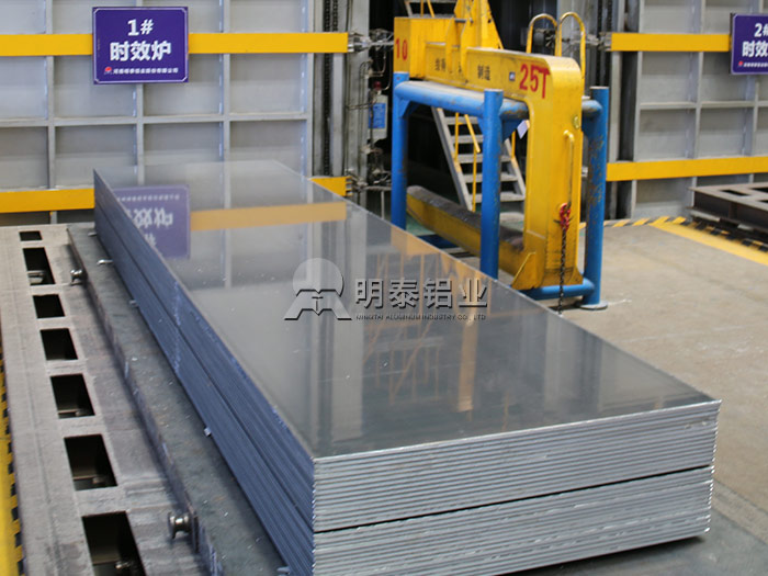6-8mm厚雕刻用5052_5M52鋁板廠(chǎng)家加工費多少